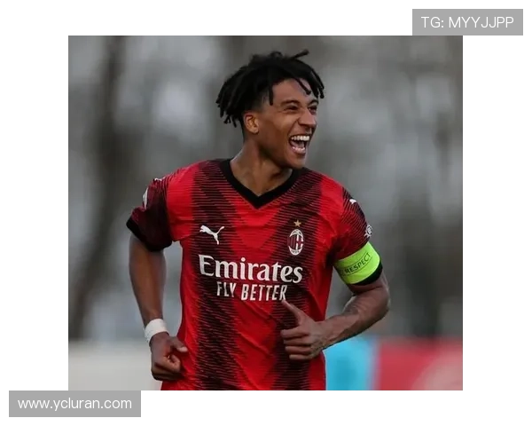 罗马诺称迪萨西倾向加盟米兰