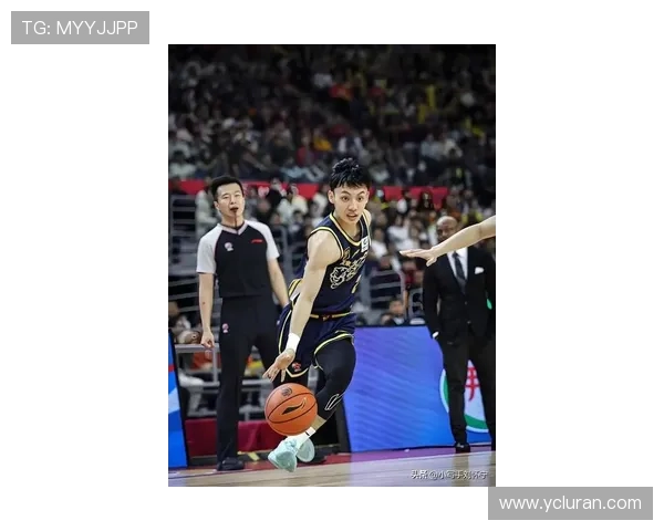 徐杰回归广东训练基地 状态良好期待复出 徐杰回归广东训练基地 状态良好期待复出